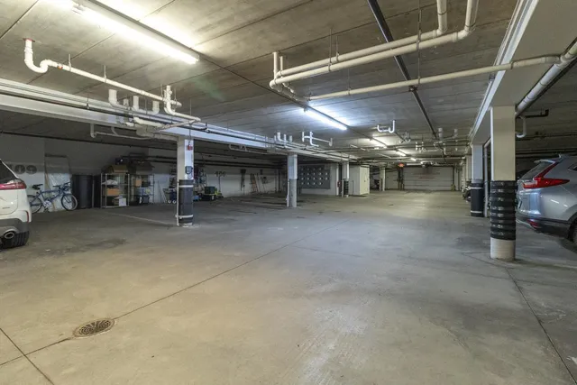 $300,000 | 10806 South Shore Drive, Unit 109, Plymouth, MN 55441