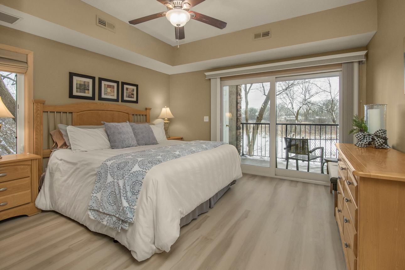 10806 South Shore Drive, Unit 109 Plymouth, MN 55441 - Photo 10 of 32