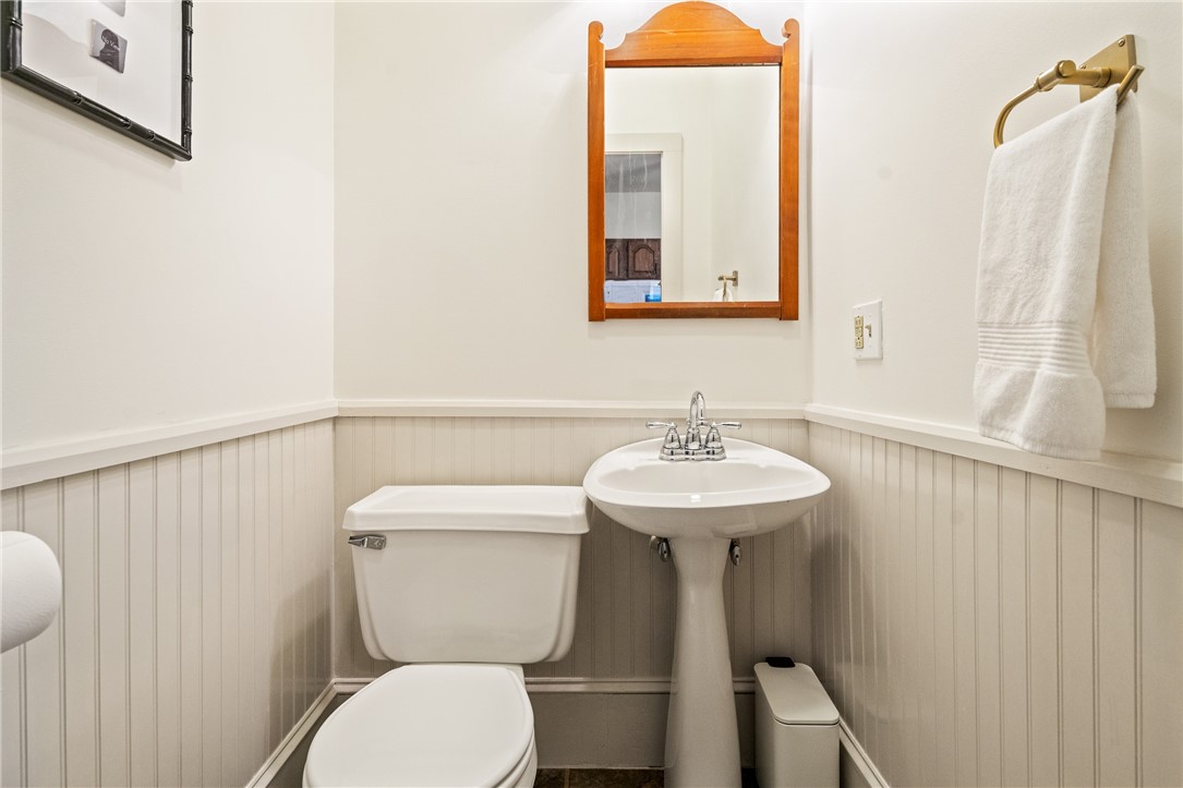 14 Greenough Place, Unit A Newport, RI 02840 - Photo 12 of 24 First floor powder room