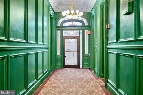 $348,900 | 1035 Spruce Street, Unit 106, Philadelphia, PA 19107
