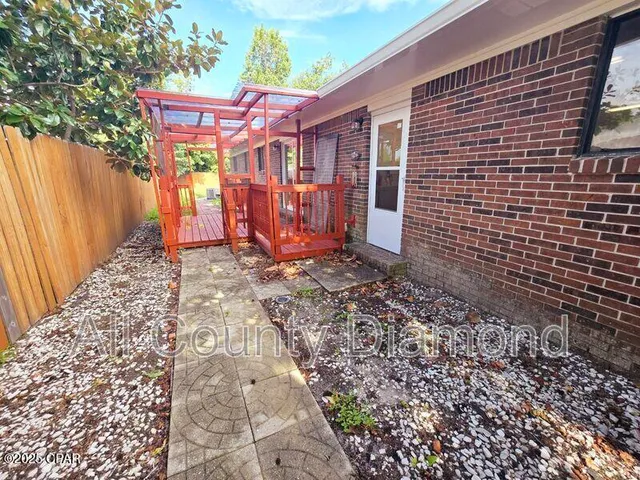 $2,000 | 1119 Wyoming Avenue, Lynn Haven, FL 32444