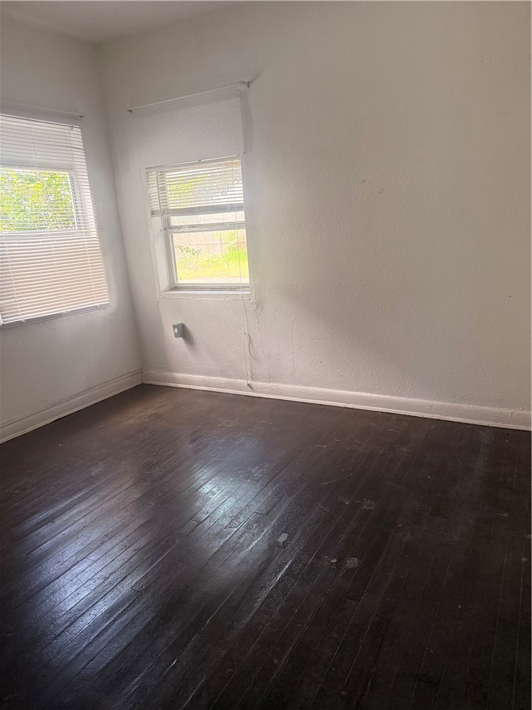 2107 16th Street, Unit 1 Corpus Christi, TX 78404 - Photo 6 of 7