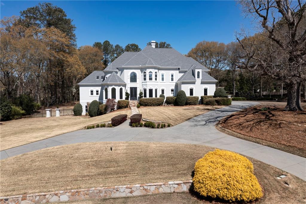 10610 Montclair Way Duluth, GA 30097 - Photo 7 of 85