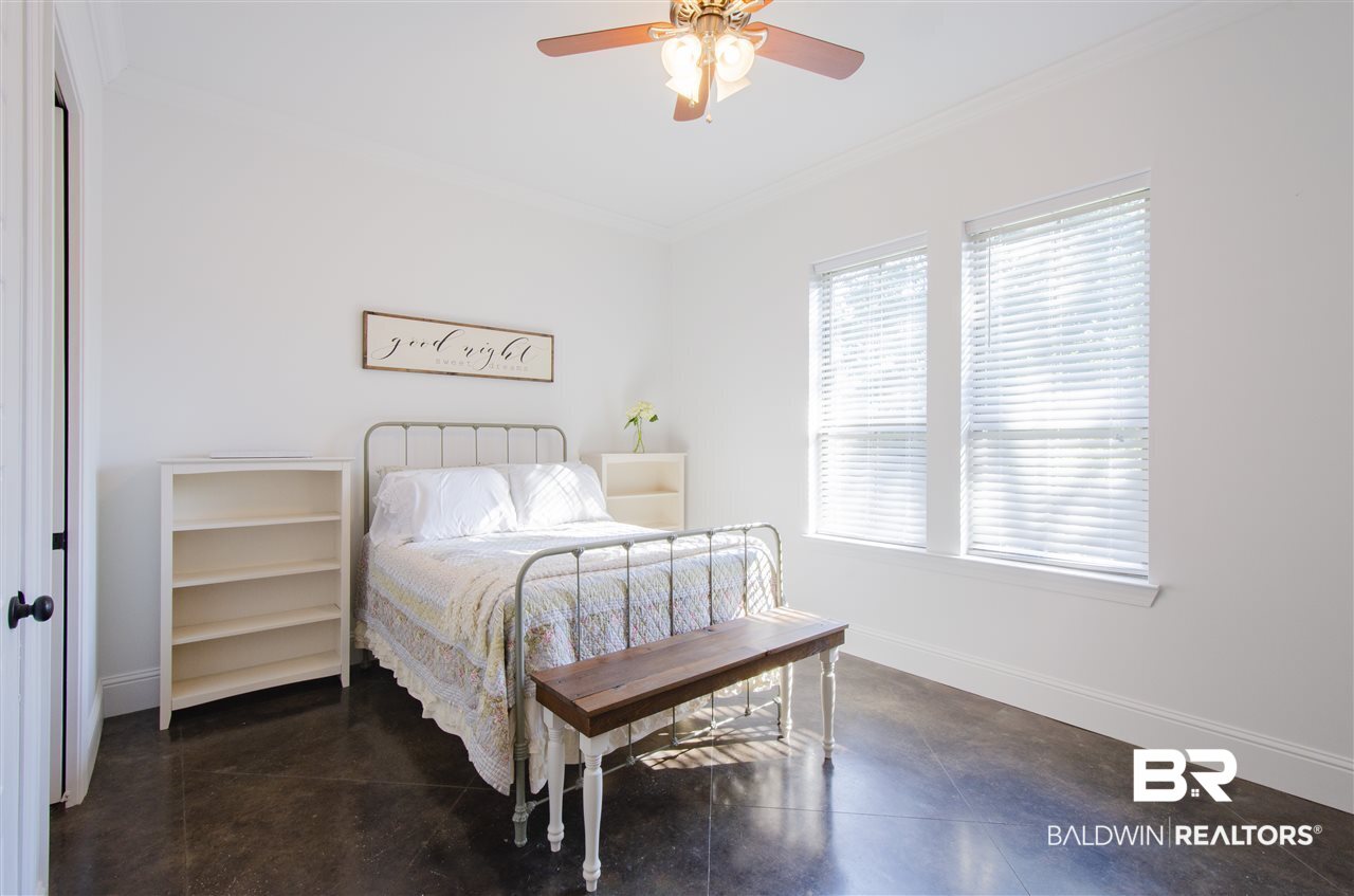21460 Roundhouse Road Fairhope, AL 36532 - Photo 23 of 30