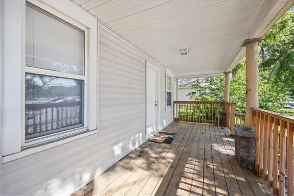 $200,000 | 1116 South Woodland Avenue, Independence, MO 64050