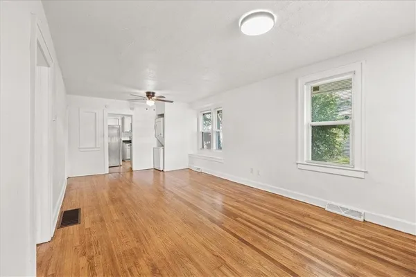 $200,000 | 1116 South Woodland Avenue, Independence, MO 64050