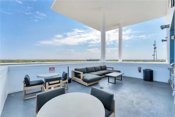 $4,500 | 525 East Jackson Street, Unit P, Orlando, FL 32801