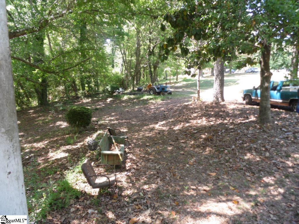 37 Brockman Hill Road Greenville, SC 29617 - Photo 2 of 10