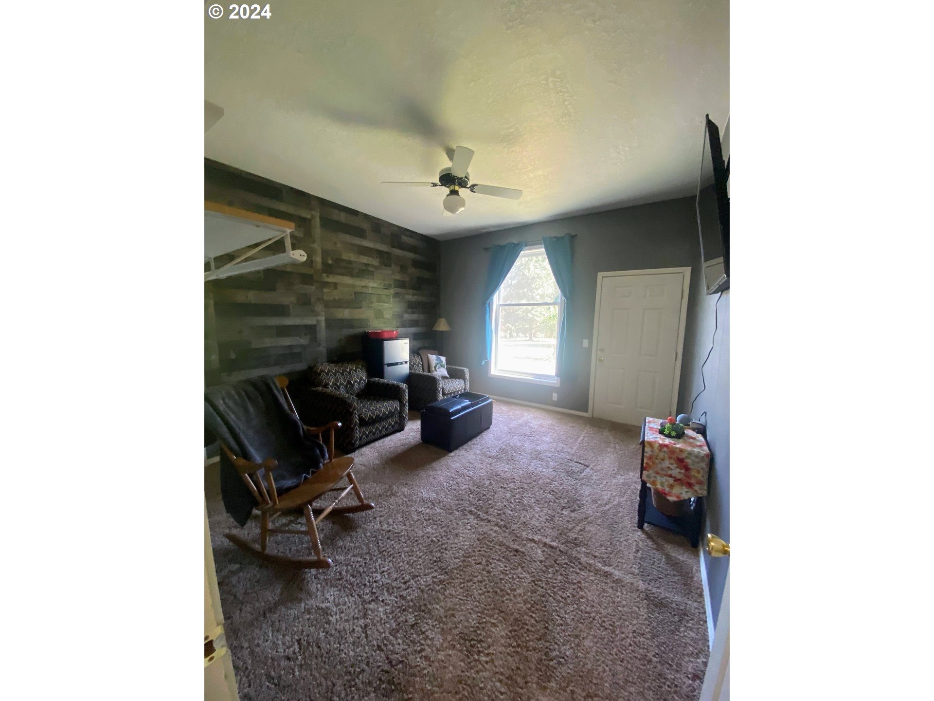1290 Country Club Road Hood River, OR 97031 - Photo 15 of 48 Bonus Room
