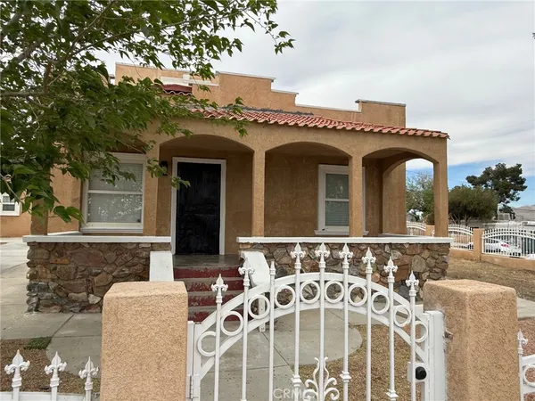 $1,875 | 15398 6th Street, Victorville, CA 92395