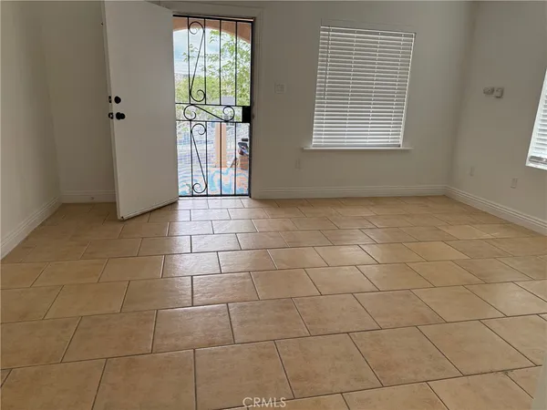 $1,875 | 15398 6th Street, Victorville, CA 92395