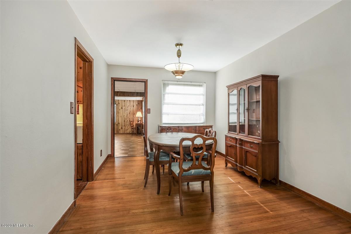 5776 Dickson Road Jacksonville, FL 32211 - Photo 4 of 15 04-Dining Room