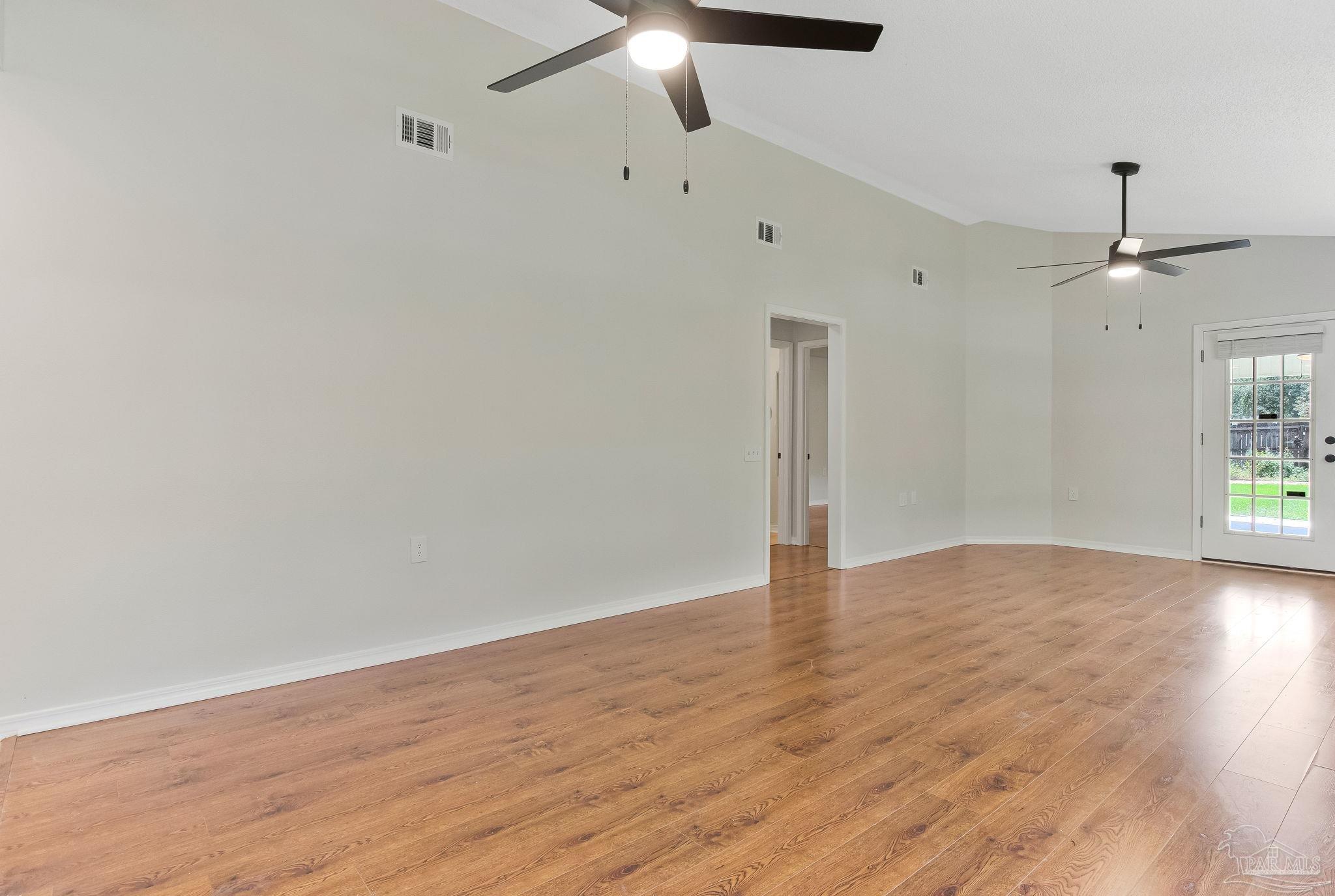 1344 Sunrunner Road Pensacola, FL 32504 - Photo 6 of 65 Gallery Image 6