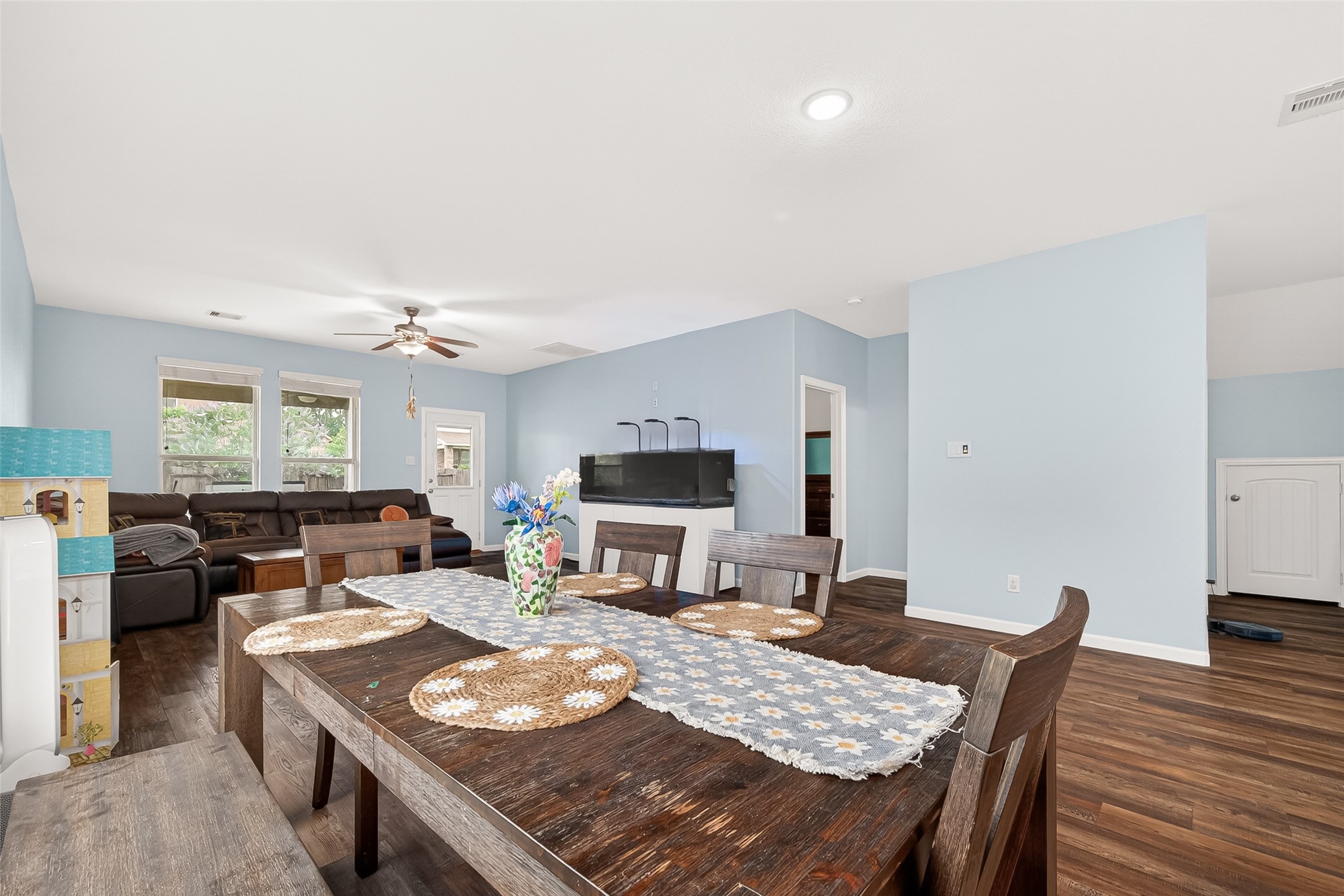 14007 Routt Forest Trail Conroe, TX 77384 - Photo 7 of 50