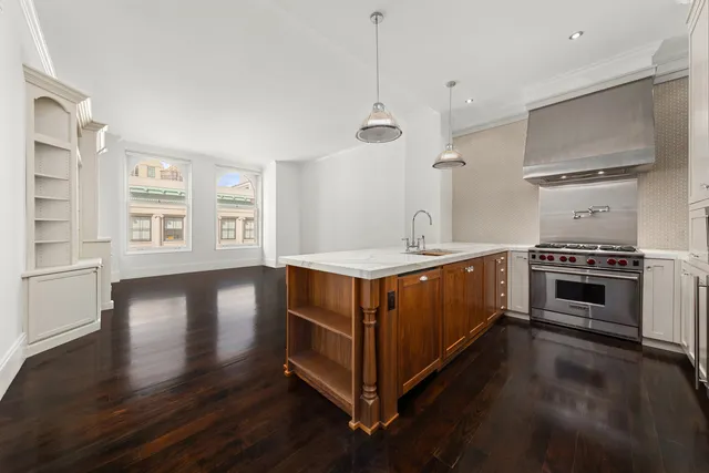 $3,700,000 | 141 5th Avenue, Unit 10B | Flatiron