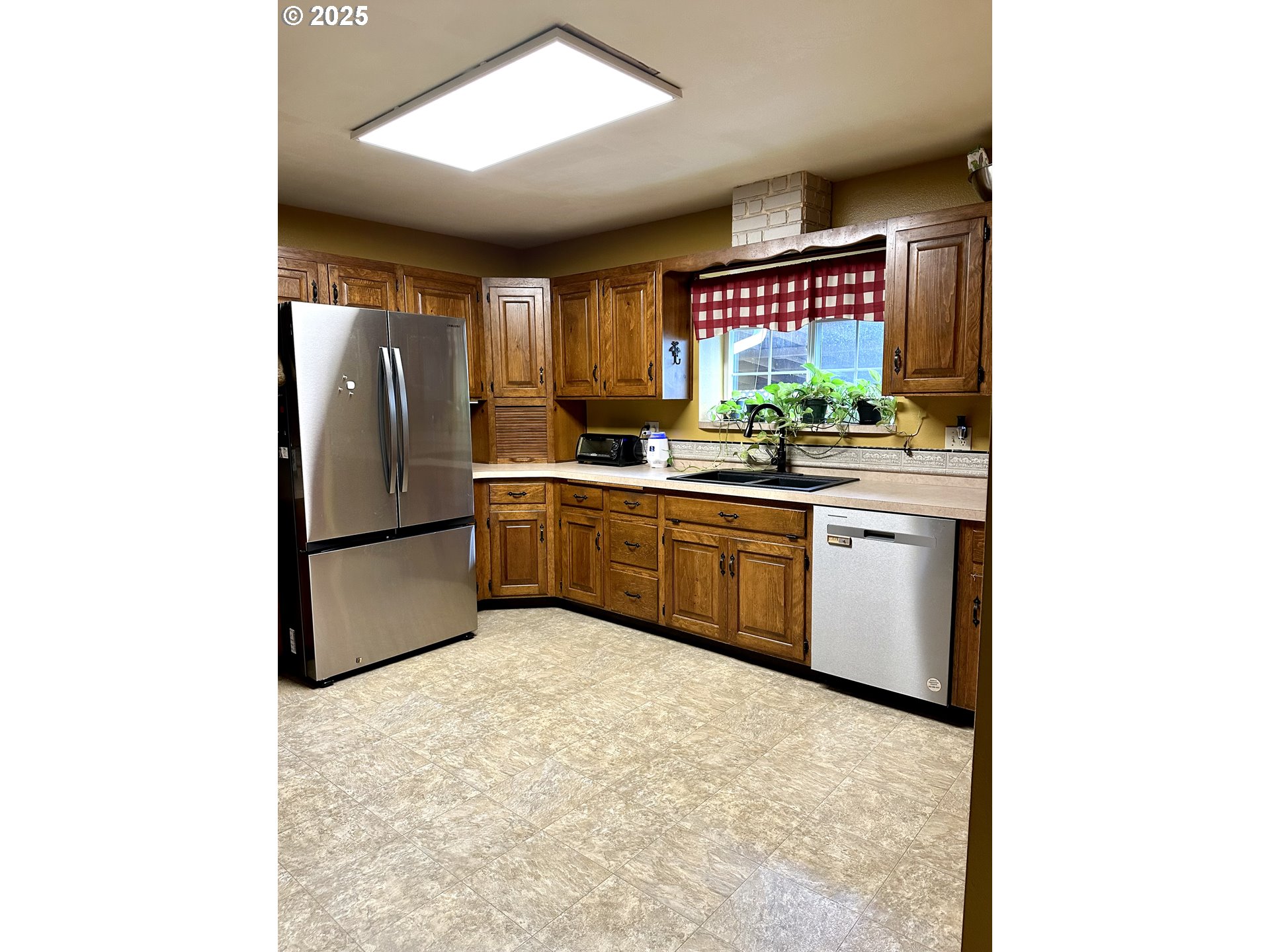 537 26th Avenue Longview, WA 98632 - Photo 13 of 42