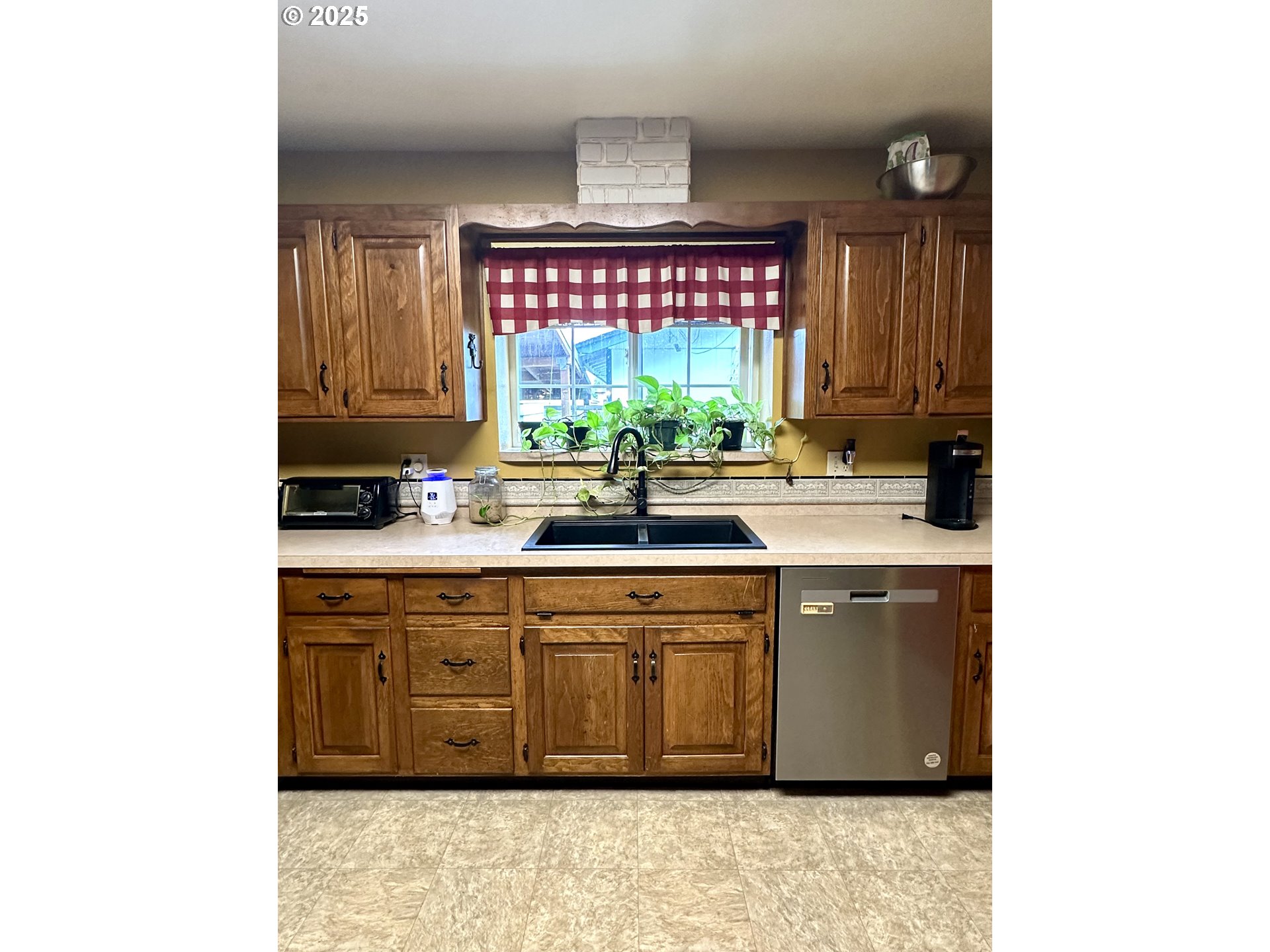 537 26th Avenue Longview, WA 98632 - Photo 14 of 42