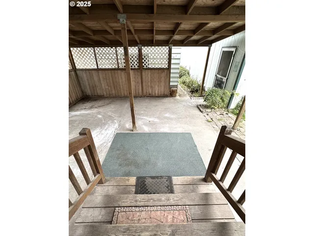 $379,000 | 537 26th Avenue, Longview, WA 98632