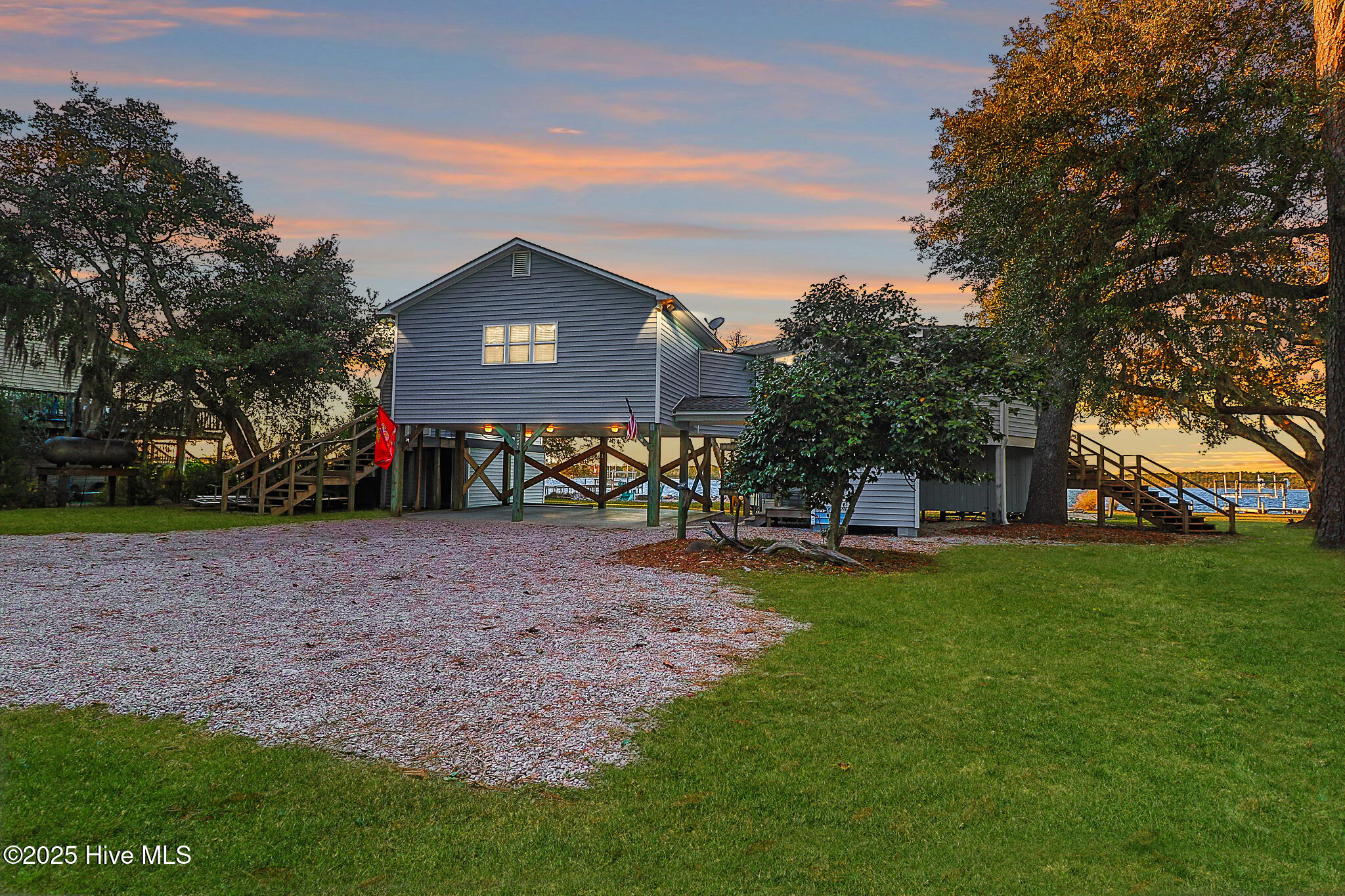 221 Creek Road Beaufort, NC 28516 - Photo 15 of 77 Premier access to Adams Creek