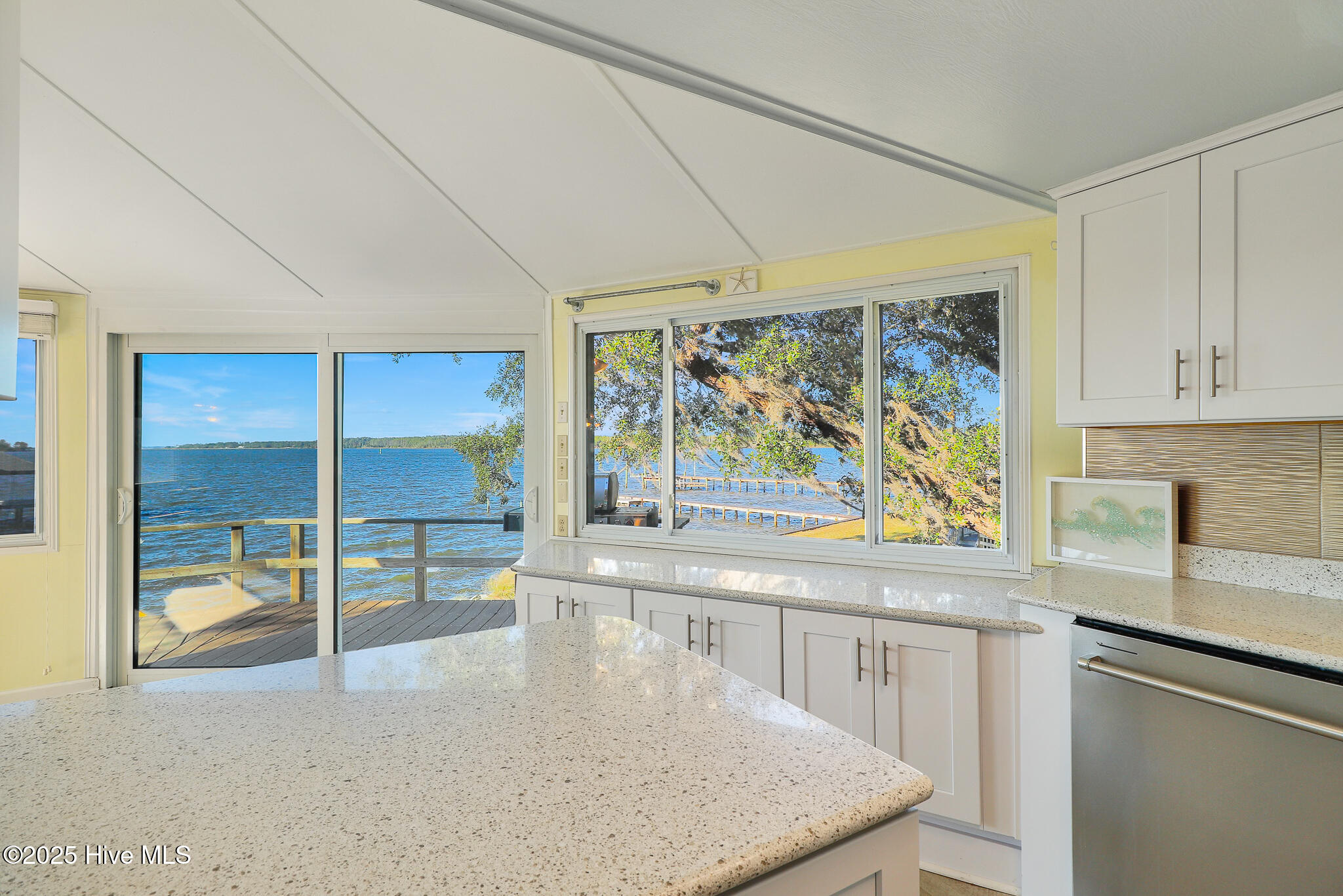 221 Creek Road Beaufort, NC 28516 - Photo 23 of 77 Kitchen with water views