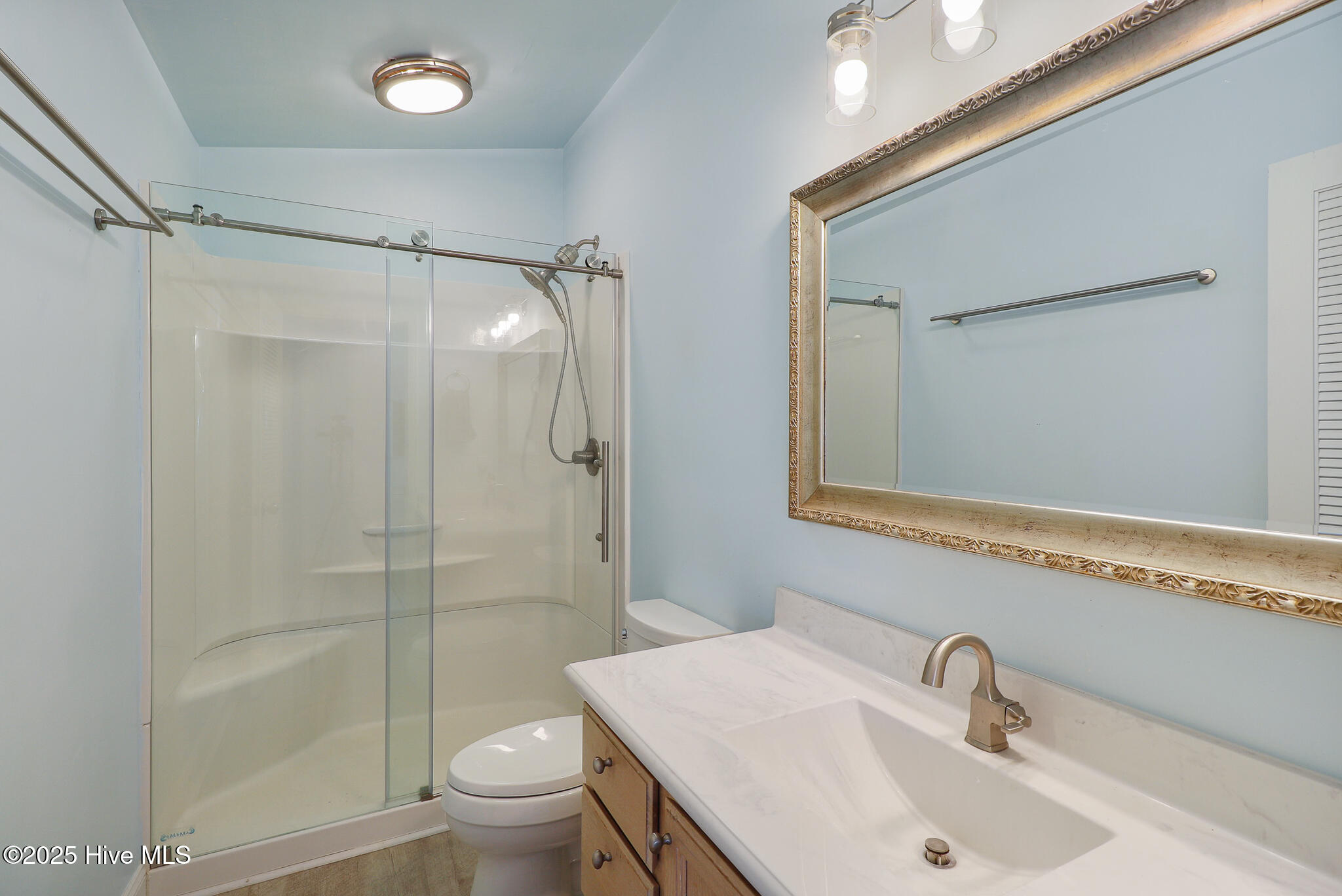 221 Creek Road Beaufort, NC 28516 - Photo 30 of 77 Primary ensuite bath