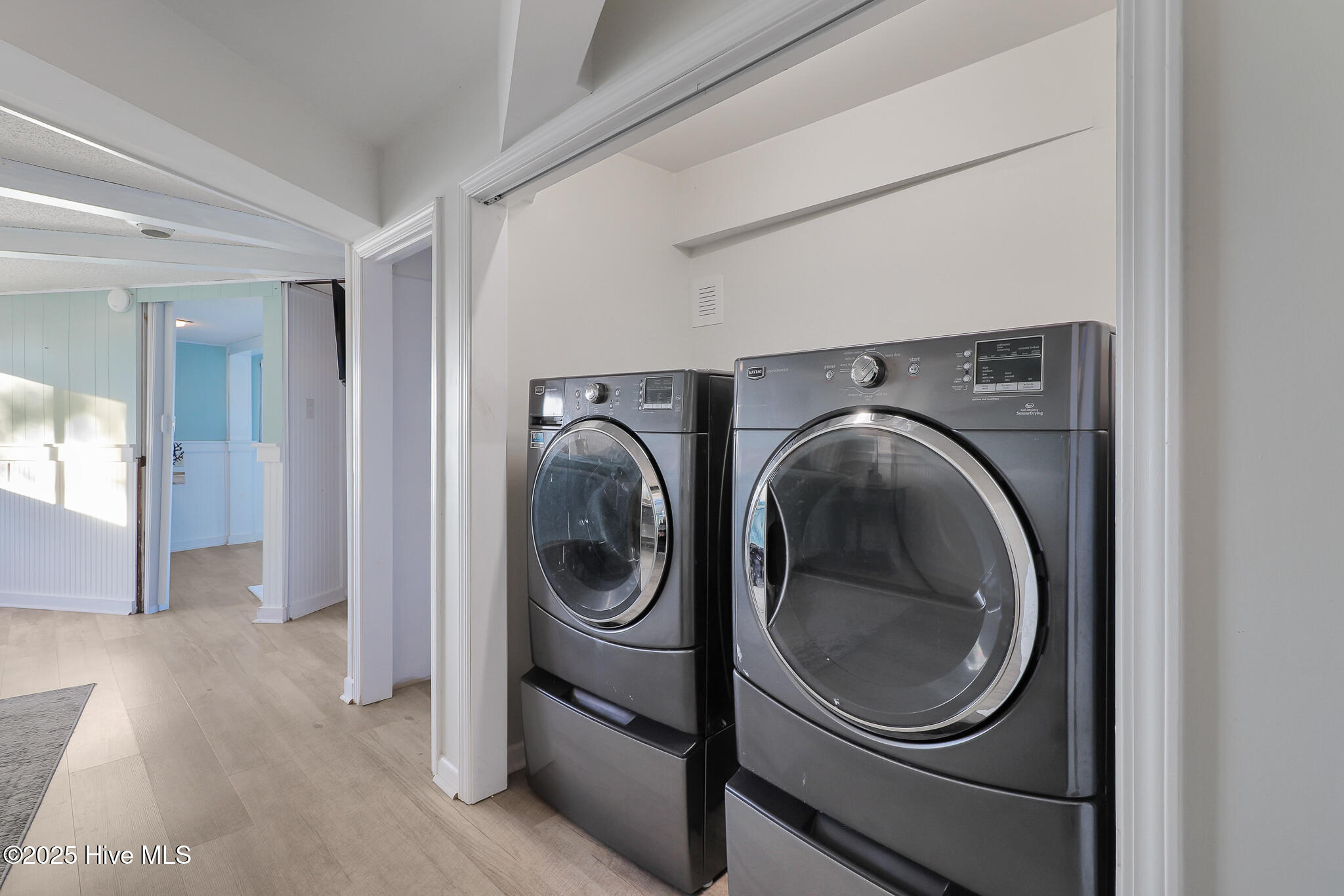 221 Creek Road Beaufort, NC 28516 - Photo 41 of 77 Laundry