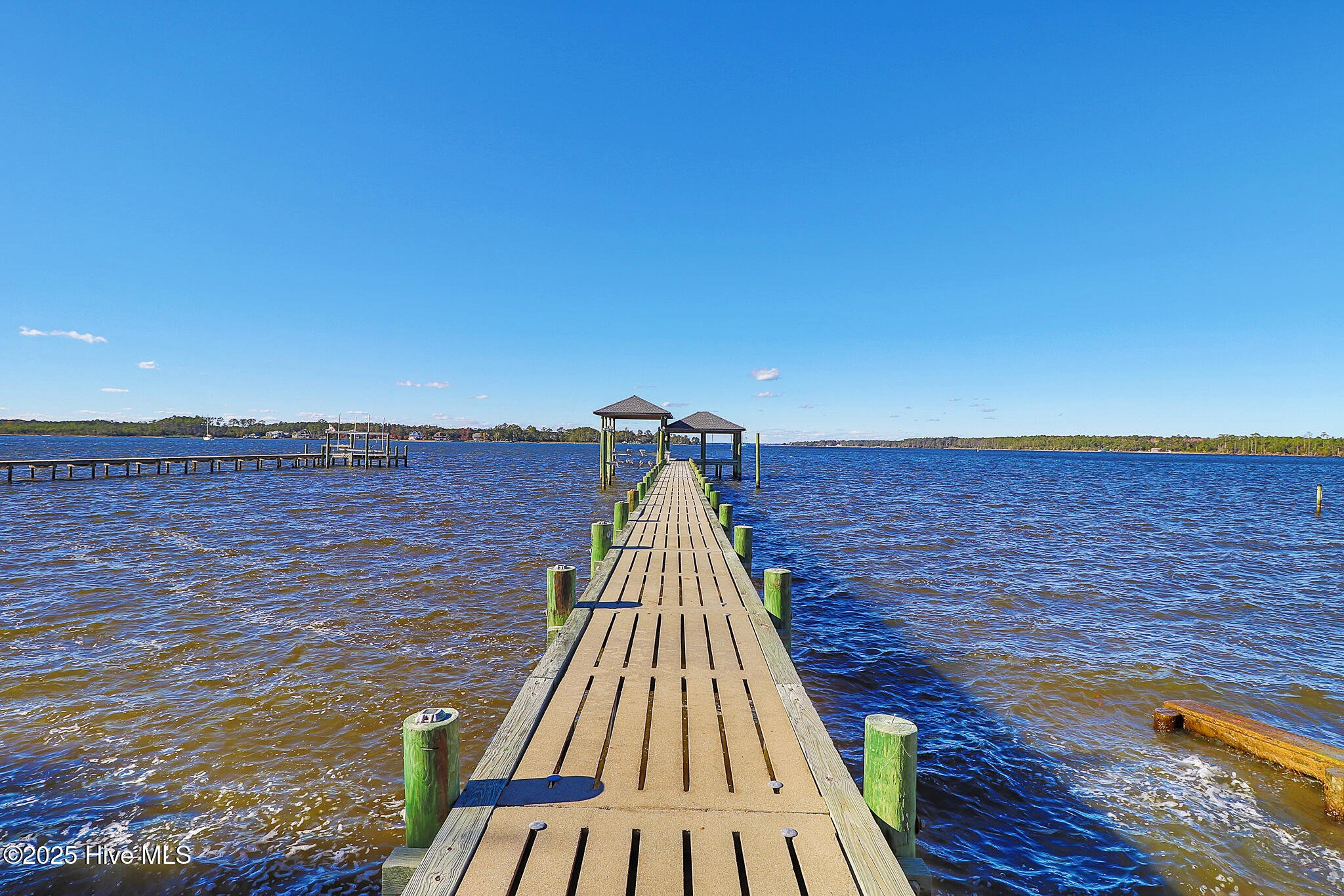 221 Creek Road Beaufort, NC 28516 - Photo 57 of 77 Dock with two boat lifts