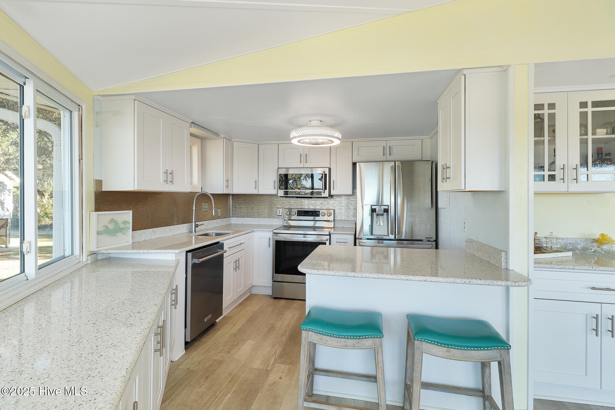 221 Creek Road Beaufort, NC 28516 - Photo 6 of 77 Updated kitchen