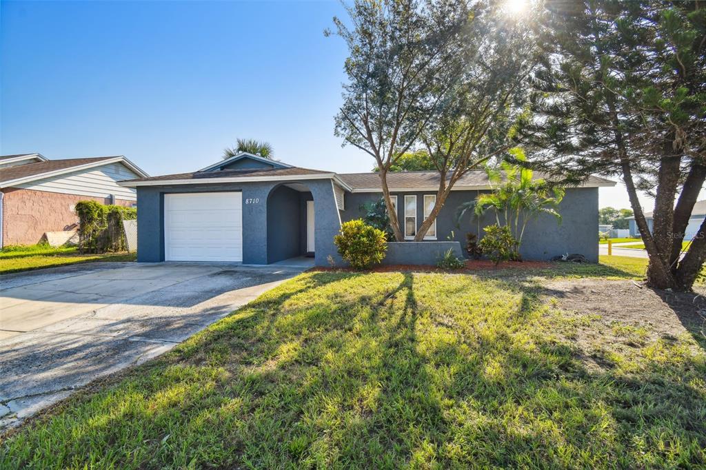 8710 St Regis Lane Port Richey, FL 34668 - Photo 2 of 39 Gallery Image 2