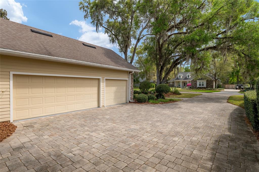 3678 Southwest 105th Street Gainesville, FL 32608 - Photo 3 of 89