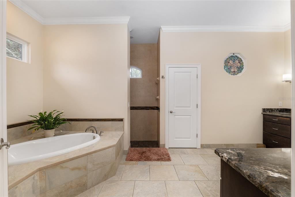 3678 Southwest 105th Street Gainesville, FL 32608 - Photo 40 of 89