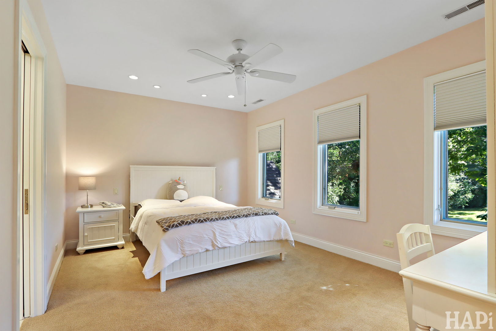 1425 Lee Road Northbrook, IL 60062 - Photo 33 of 53 a bedroom with a bed and a window