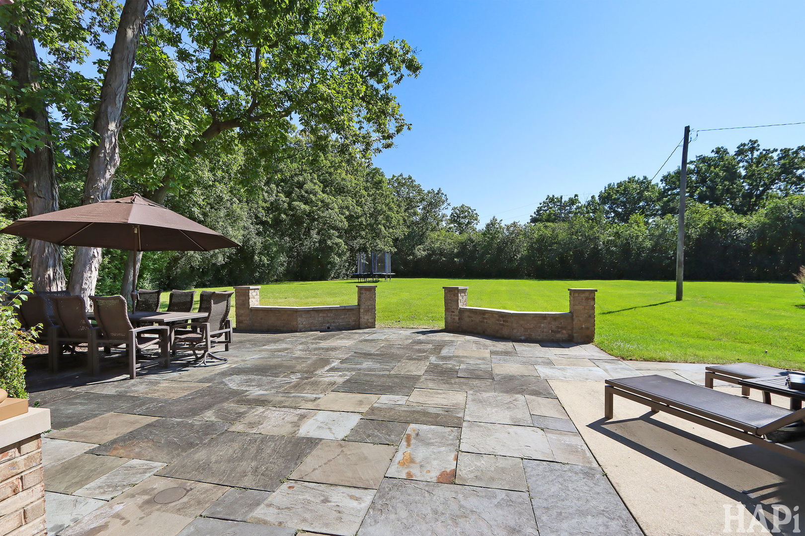 1425 Lee Road Northbrook, IL 60062 - Photo 50 of 53 a view of a park with chairs