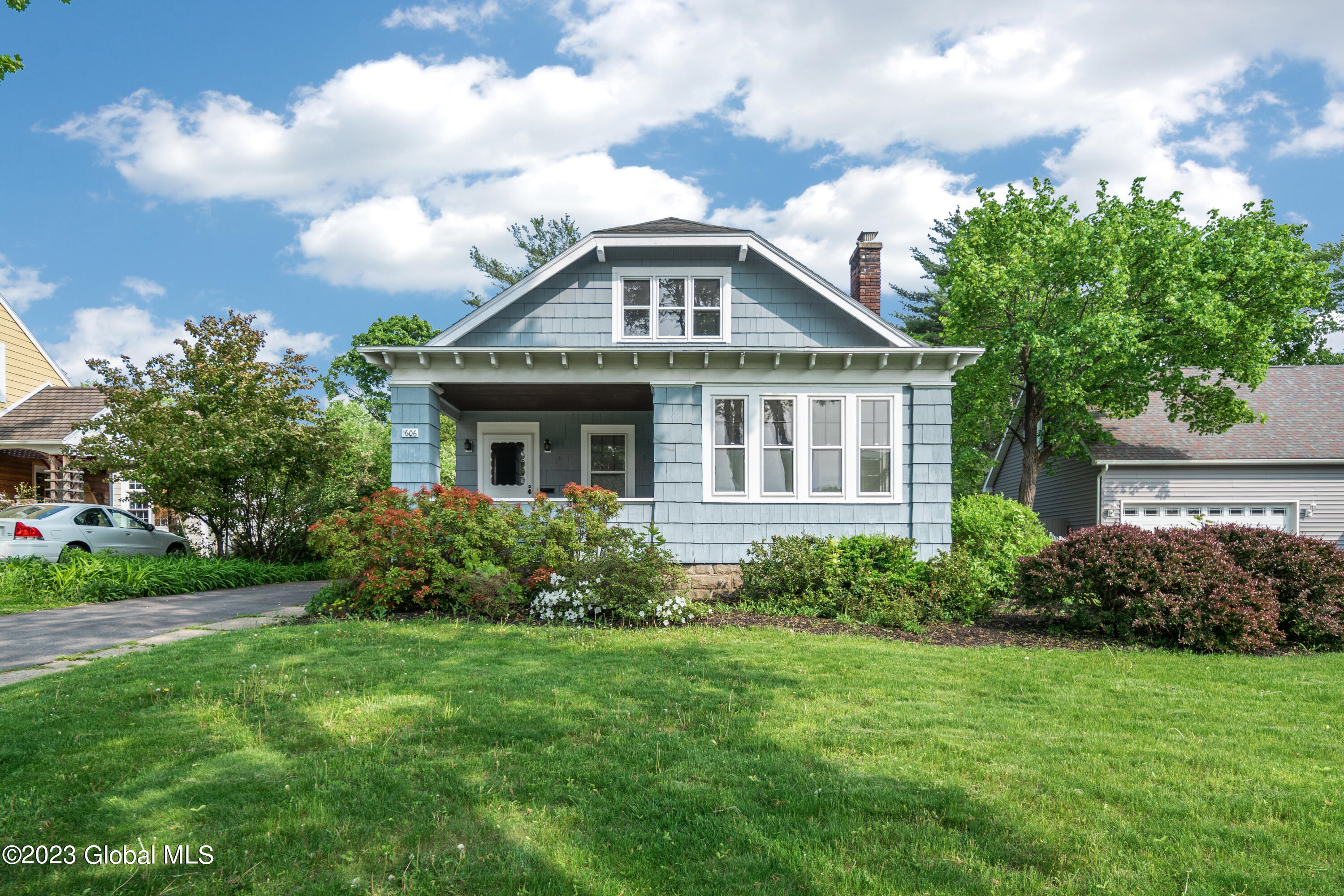 1606 Randolph Road Schenectady, NY 12308 - Photo 1 of 25 Exterior 01