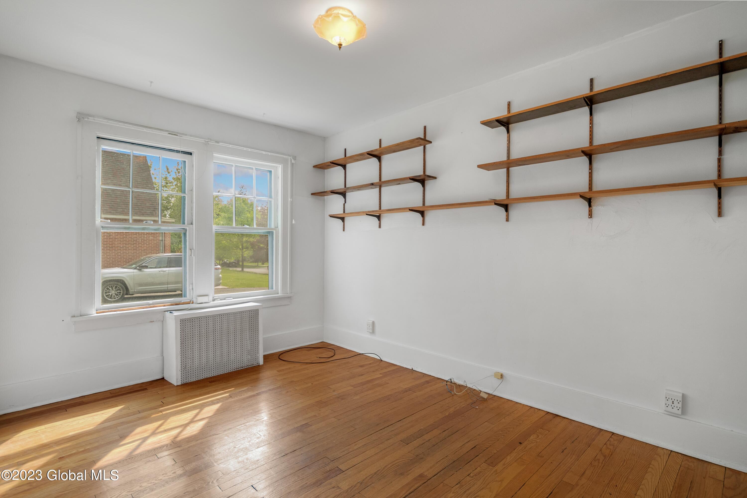 1606 Randolph Road Schenectady, NY 12308 - Photo 8 of 25 Interior 06