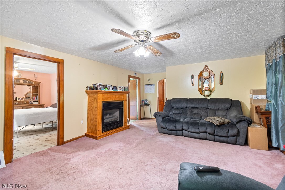 7999 Wadsworth Road Wadsworth, OH 44281 - Photo 14 of 40 Gallery Image 14
