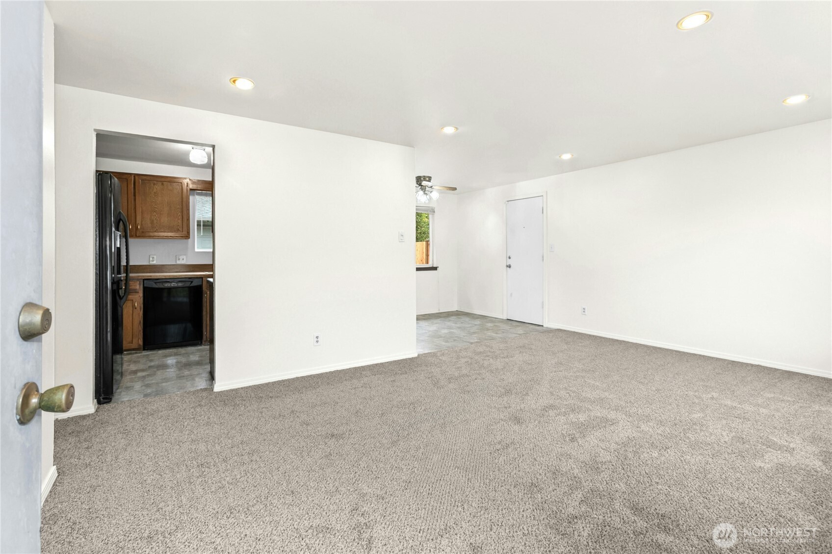 15914 52nd Avenue West Edmonds, WA 98026 - Photo 14 of 29 an empty room with cabinet and mirrors