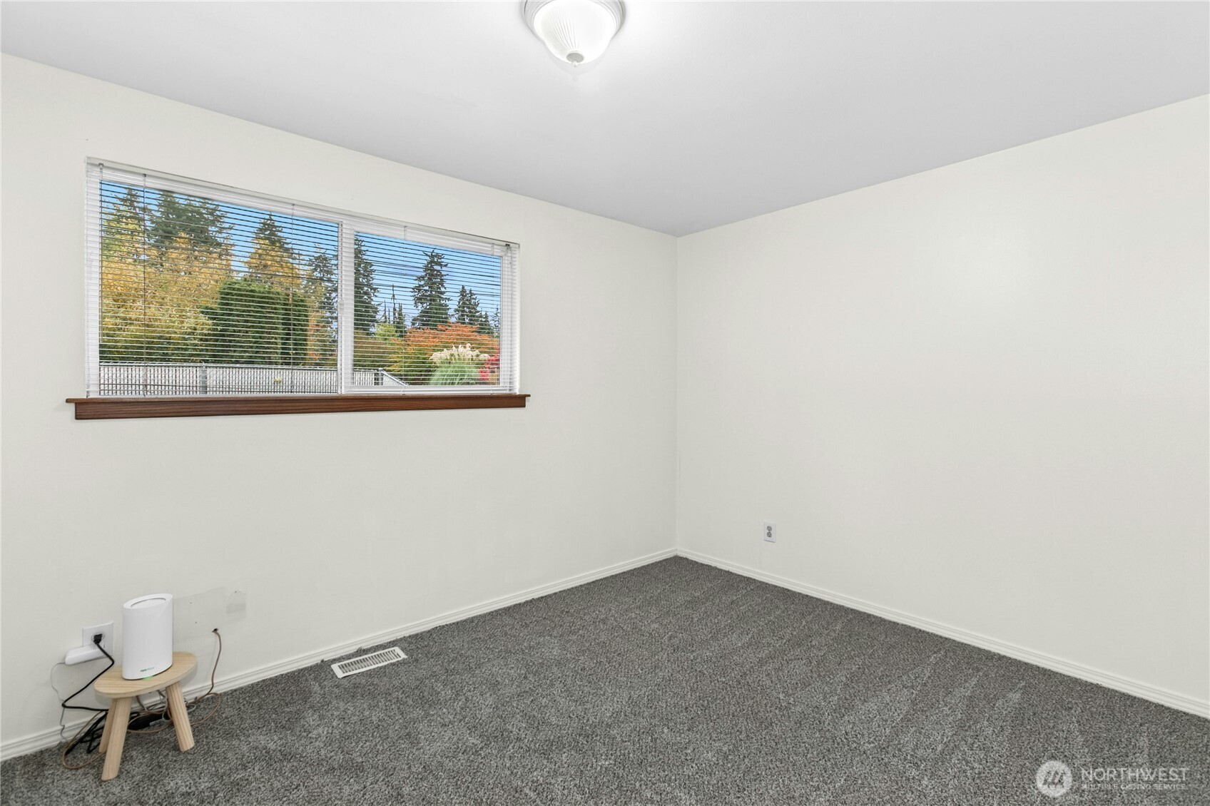 15914 52nd Avenue West Edmonds, WA 98026 - Photo 20 of 29 a view of an empty room with a window