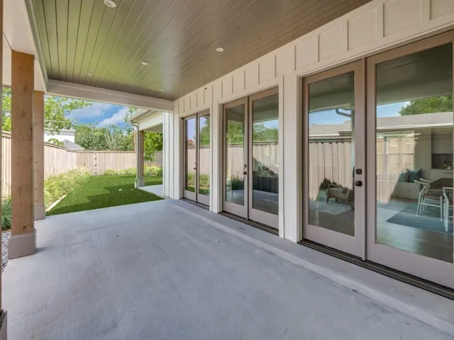 $1,495,000 | 3911 Hawick Lane, Dallas, TX 75220