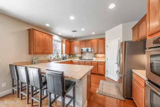 $699,900 | 6472 Marissa Anne Court, Sparks, NV 89436