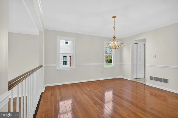$1,030,000 | 5 Wellesley Court, Princeton Junction, NJ 08550