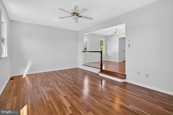 $1,030,000 | 5 Wellesley Court, Princeton Junction, NJ 08550