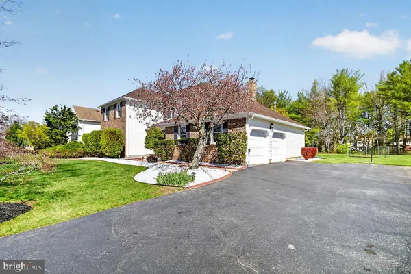 $1,030,000 | 5 Wellesley Court, Princeton Junction, NJ 08550