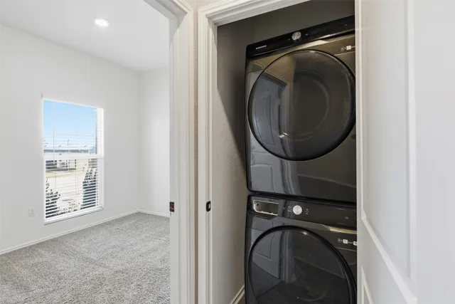 $2,200 | 7607 Ivy Trellis Trail, Del Valle, TX 78617