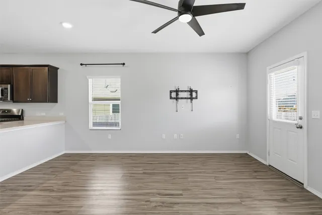 $2,200 | 7607 Ivy Trellis Trail, Del Valle, TX 78617