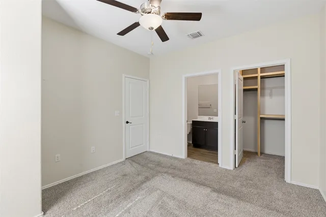 $2,200 | 7607 Ivy Trellis Trail, Del Valle, TX 78617