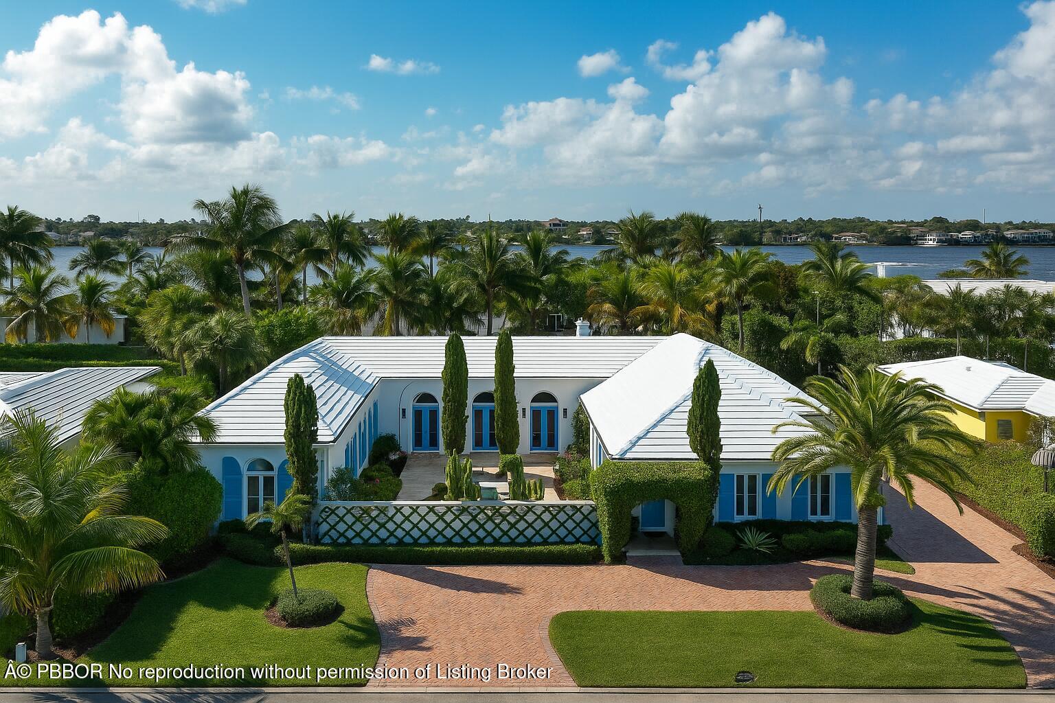 2258 Ibis Isle Road East Palm Beach, FL 33480 - Photo 2 of 31