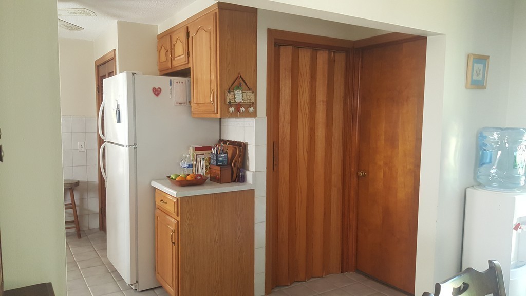 31 Rio Vista Street Springfield, MA 01104 - Photo 5 of 26 Gallery Image 5