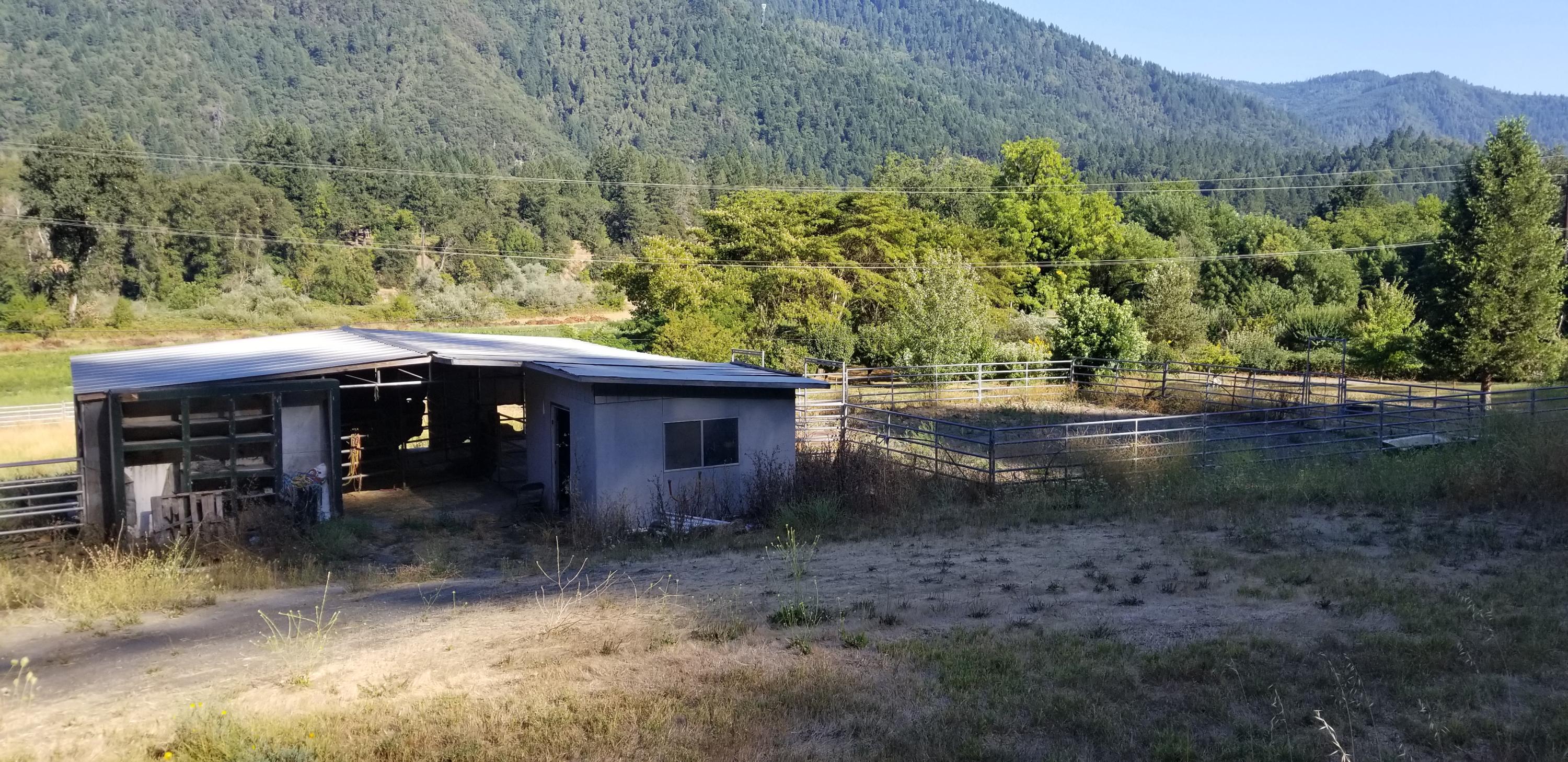 2900 Highway 96 Willow Creek, CA 95573 - Photo 32 of 51