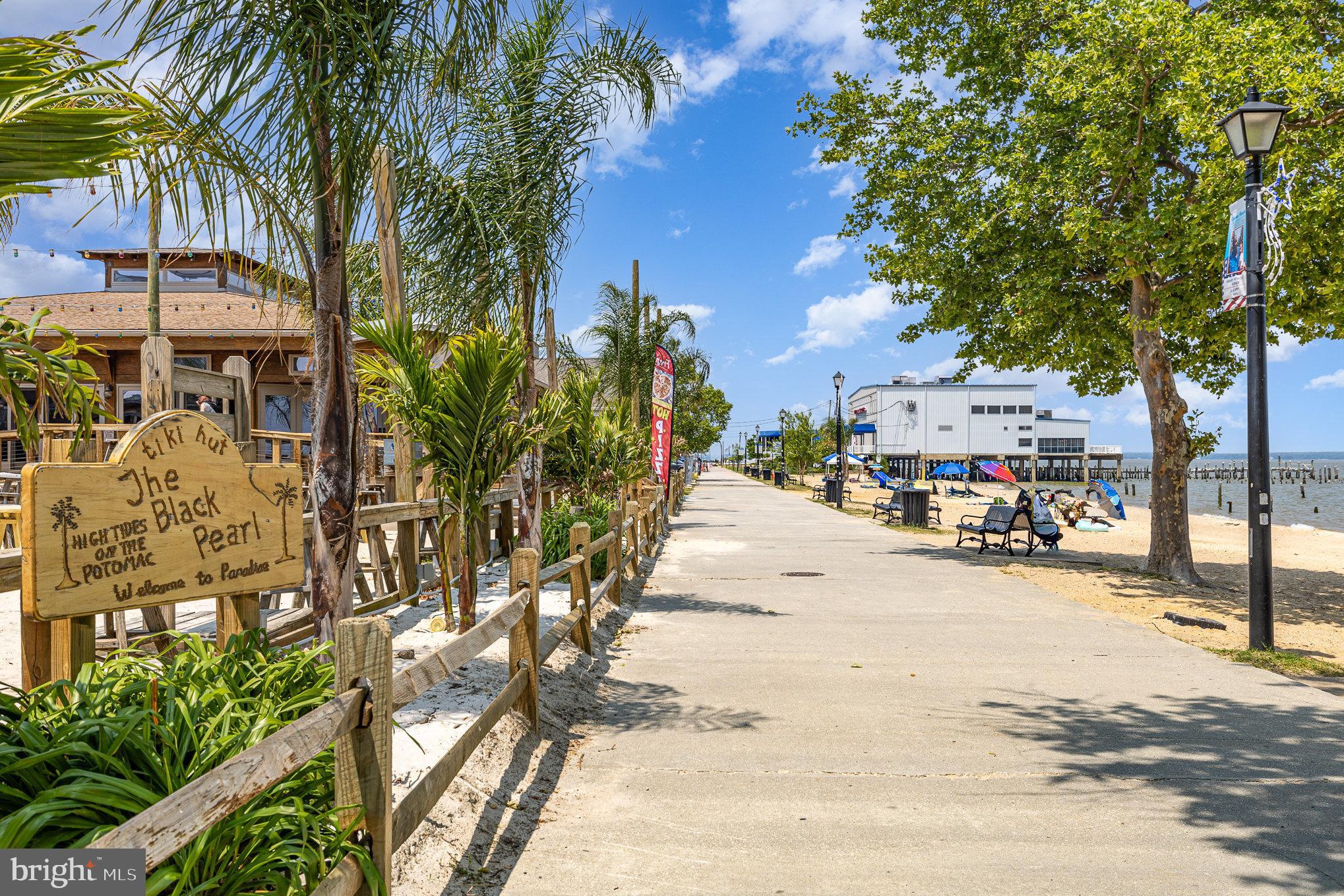 530 Monroe Bay Avenue Colonial Beach, VA 22443 - Photo 27 of 33 a view of outdoor space and yard